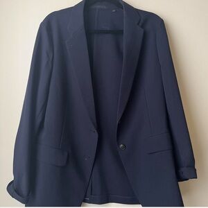 SOLD - Uniqlo Women's Navy Blazer - Size L